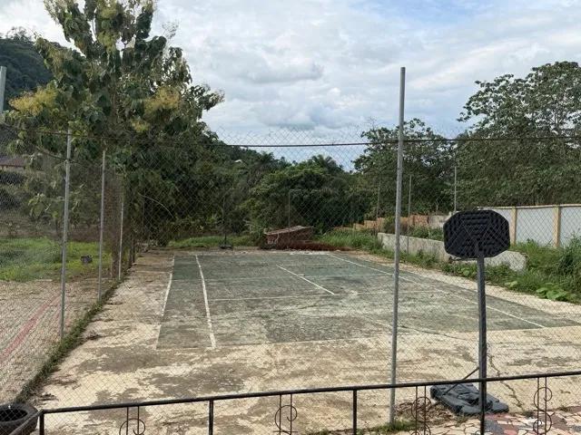 Tennis court
